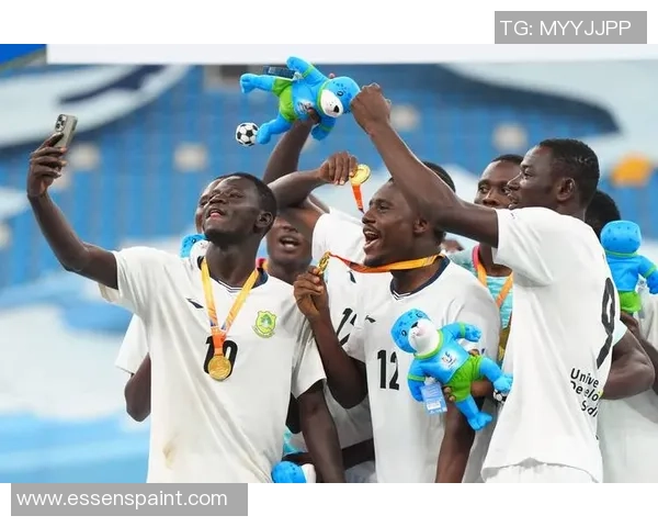 加纳足球有哪些知名球星及其在国际赛场上的表现分析 加纳足球有哪些知名球星及其在国际赛场上的表现分析